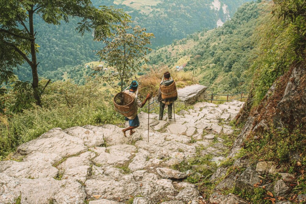 El renacer verde de Nepal: Cómo el modelo 3T redefine el turismo sostenible en el Himalaya