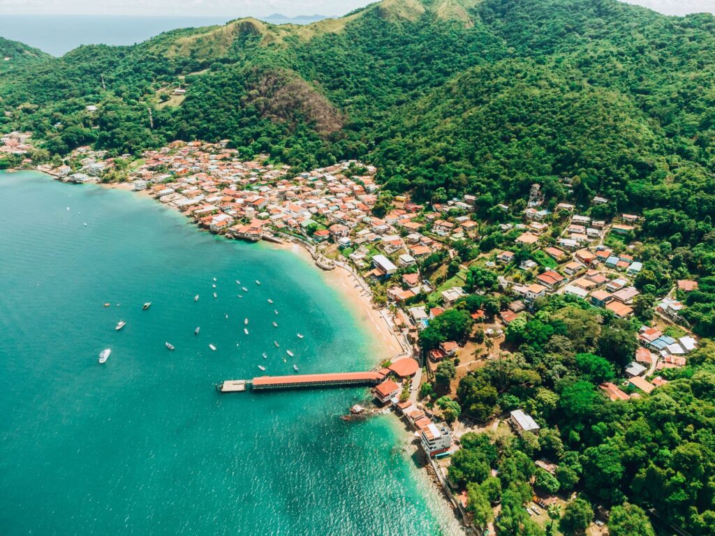 La Travesía del Archipiélago de las Perlas en Velero Clásico: Guía de Navegación y Logística Marina por el Golfo de Panamá