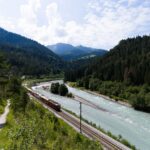Los raíles de Abruzos: el renacimiento ferroviario que conecta Austria y Estados Unidos con el secreto mejor guardado de Atri
