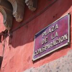 El secreto del fango y la obsidiana: la liturgia del Mercado de San Juan y las chinampas de Xochimilco