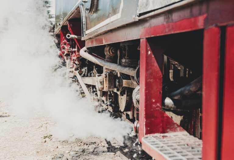 La Ruta de la Seda de los Andes: Conectividad Ferroviaria y Logística en el Ferrocarril Trasandino