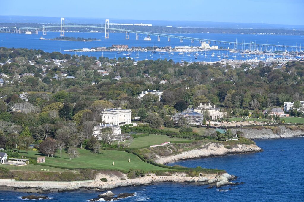 Newport, la joya dorada de Nueva Inglaterra: la ruta definitiva entre mansiones atlánticas y brisa marina