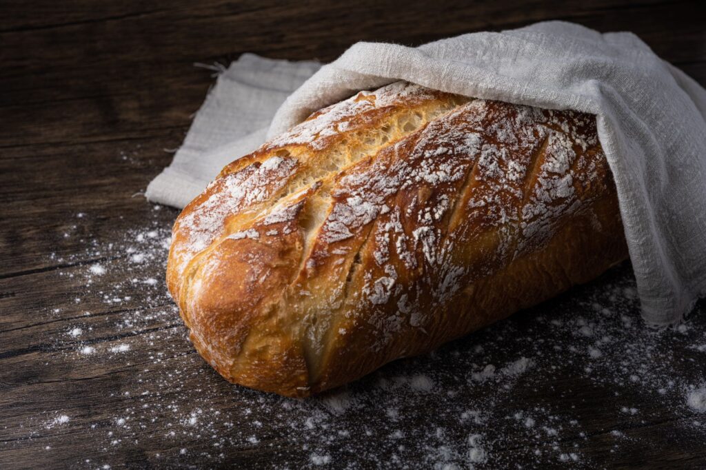 El secreto de la harina y la brasa: la liturgia del pan de hogaza y los hornos de leña en los Altos de León