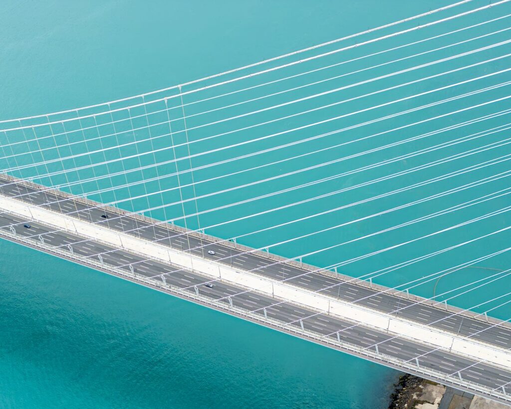 El laberinto intermodal del estrecho de Oresund: ingeniería, trenes y la movilidad transfronteriza entre Dinamarca y Suecia