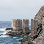 El laberinto de piedra y vapor: La odisea logística y humana de la red ferroviaria de la Isla de Man