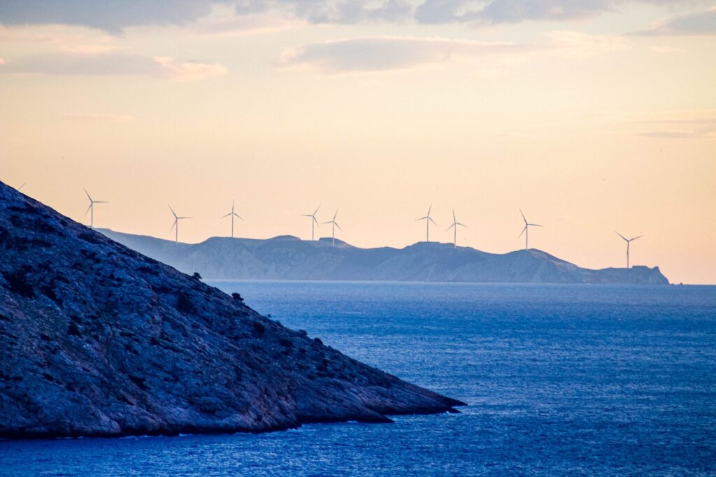 La encrucijada maltesa: Los gigantes del turismo español y la cumbre del WTTC ante el espejo de la sostenibilidad