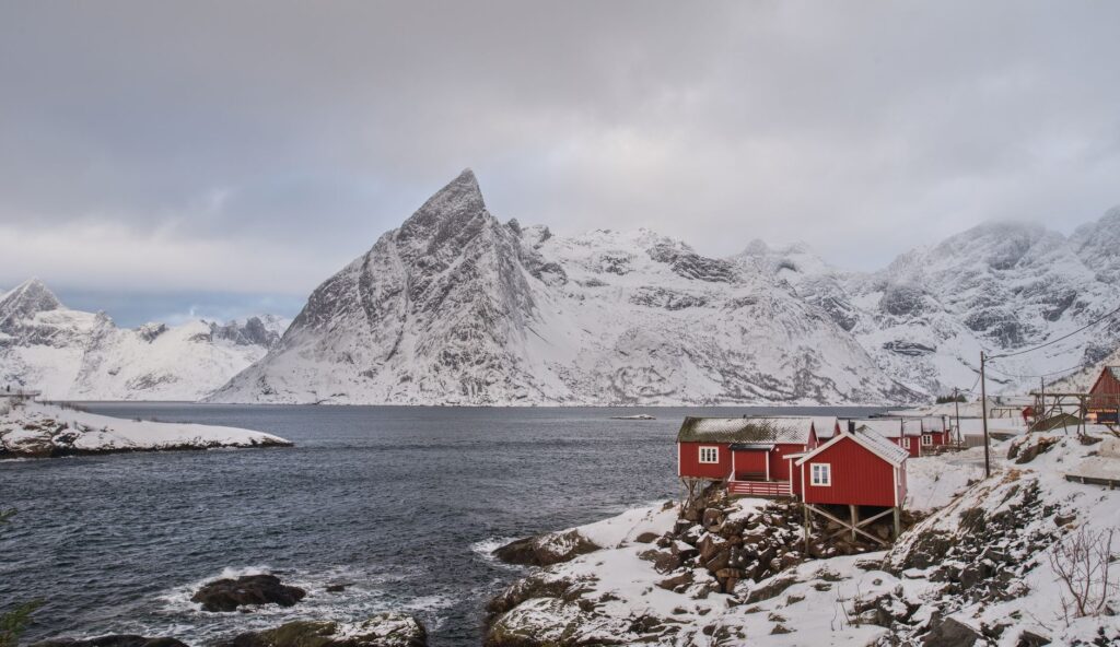 El latido ártico del Trans-Siberiano noruego: la ruta de tren entre Trondheim y Bodø