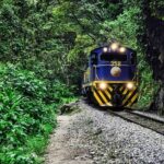 El Ferrocarril Trasandino Central: Ingeniería de quebradas, logística andina y la conectividad ferroviaria histórica entre Lima y Huancayo