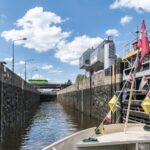 El laberinto de los canales de piedra: cómo la movilidad fluvial tradicional y los caminos de sirga eléctricos transforman el transporte en los canales de los Países Bajos