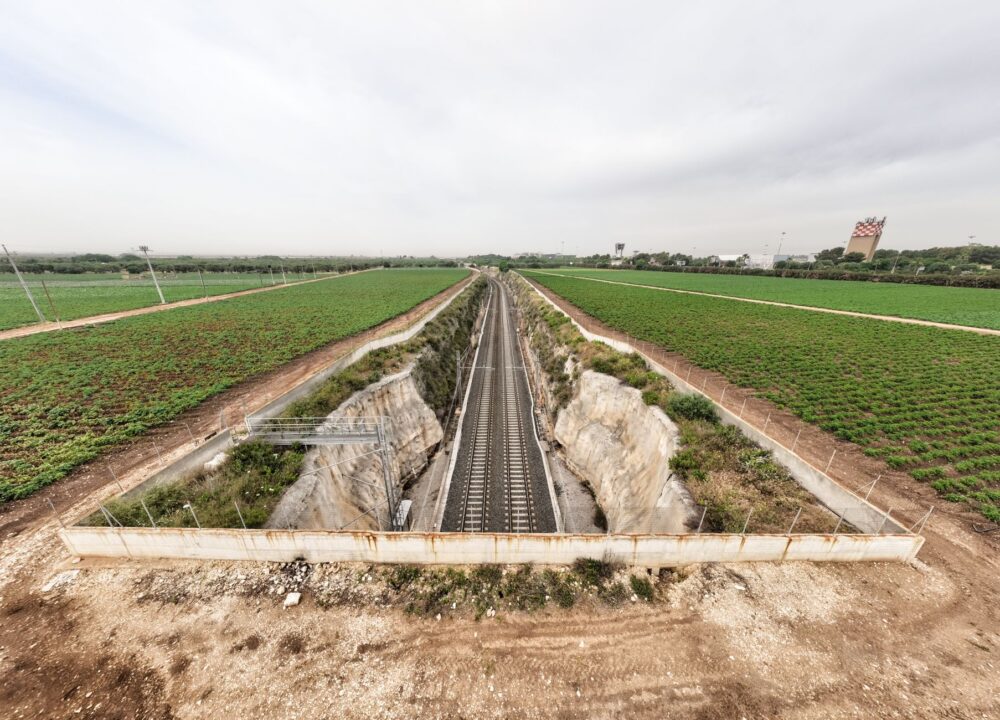 El laberinto ferroviario de los Apeninos: la titánica red de túneles y rampas que desafía la columna vertebral de Italia