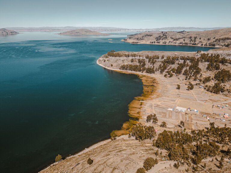 The Titicaca Lake Intermodal Labyrinth: Totora Reed Boats, Deep-Draft Catamarans, and the Fragile Connectivity of an Andean Plateau