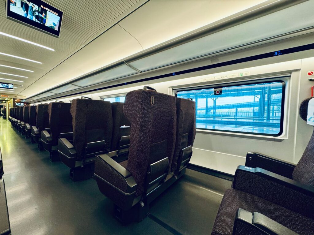 El Renacimiento del Tren de Alta Velocidad en Europa: Conectividad, Sostenibilidad y Retos Fronterizos