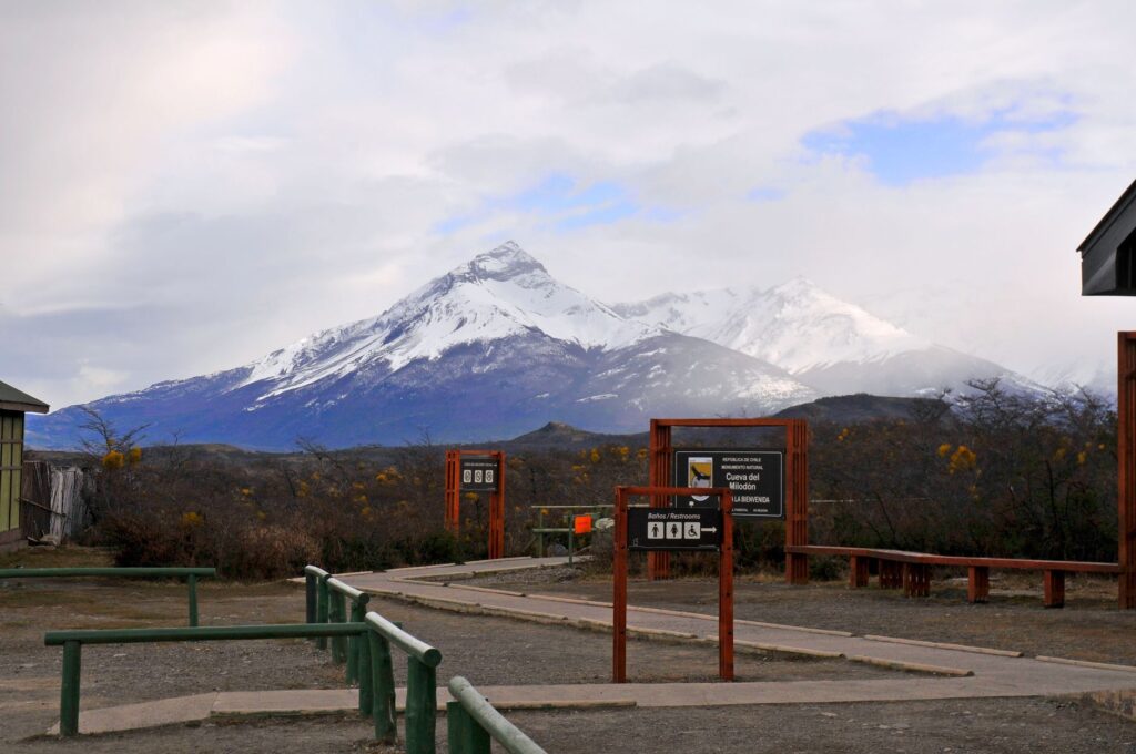 El latido mineral del Transiberiano Austral: ingeniería ferroviaria y el pulso vertical de los Andes patagónicos