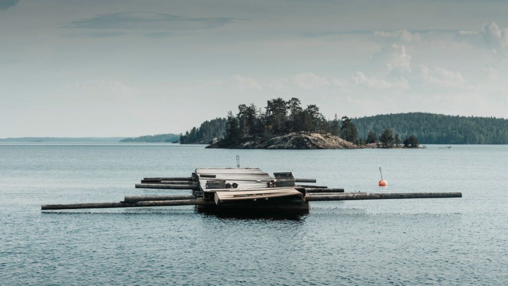 El laberinto de los canales boreales: cómo la movilidad eléctrica fluvial y las pasarelas flotantes transforman el transporte en el archipiélago de Turku