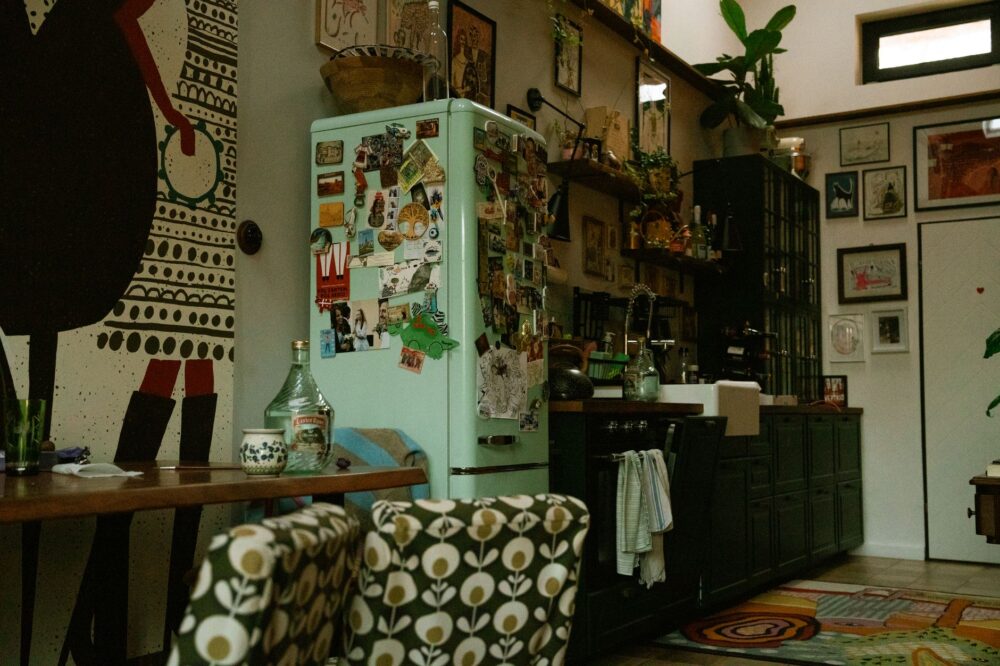 El latido oculto de Dubái: cómo The Fridge transformó la escena artística independiente