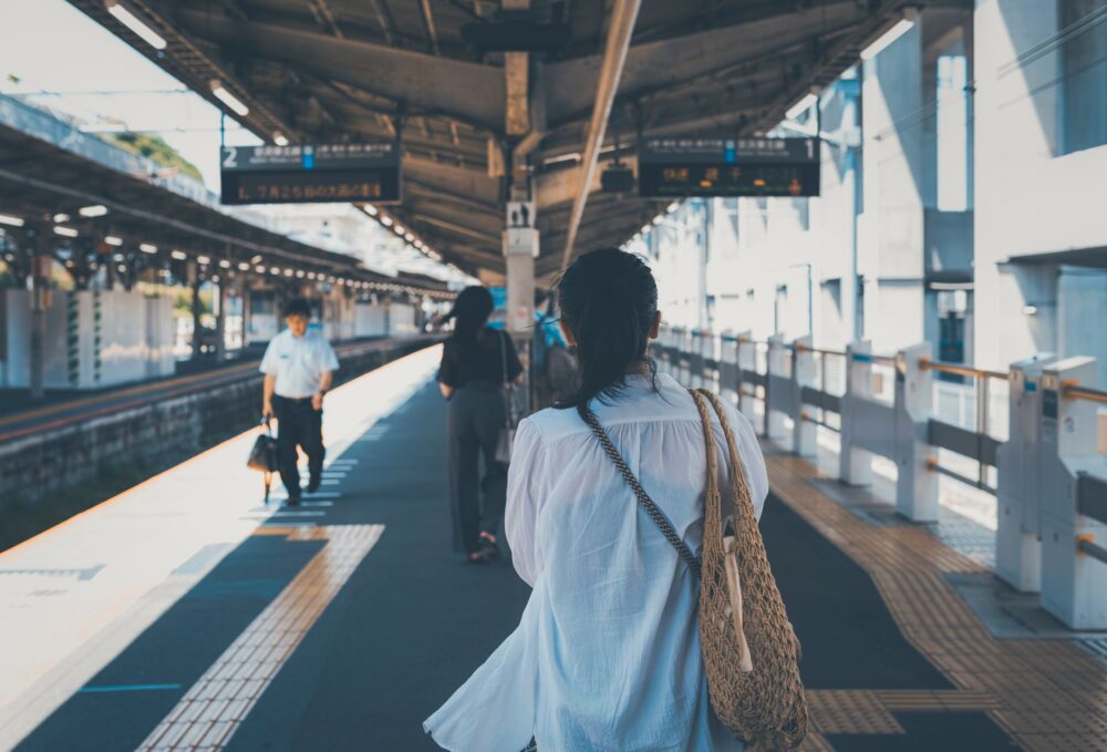 El laberinto intermodal de Tokio: Guía definitiva para dominar la red ferroviaria y de metro más compleja del mundo