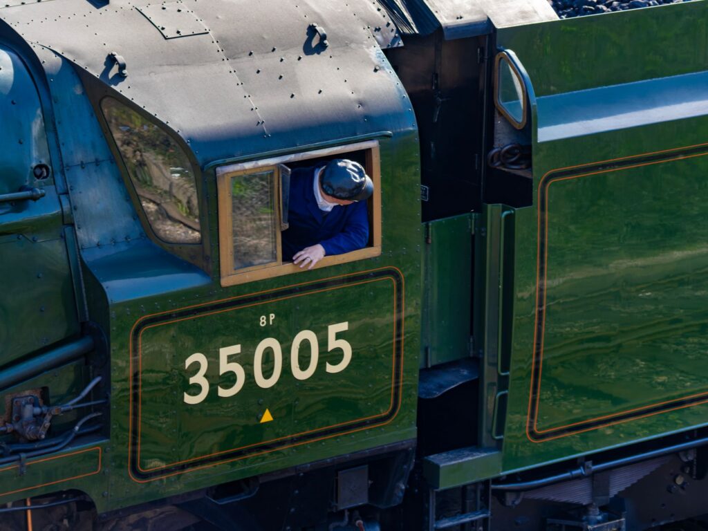 El latido de vapor sobre la cumbre del Harz: La red ferroviaria de ancho métrico del centro de Alemania