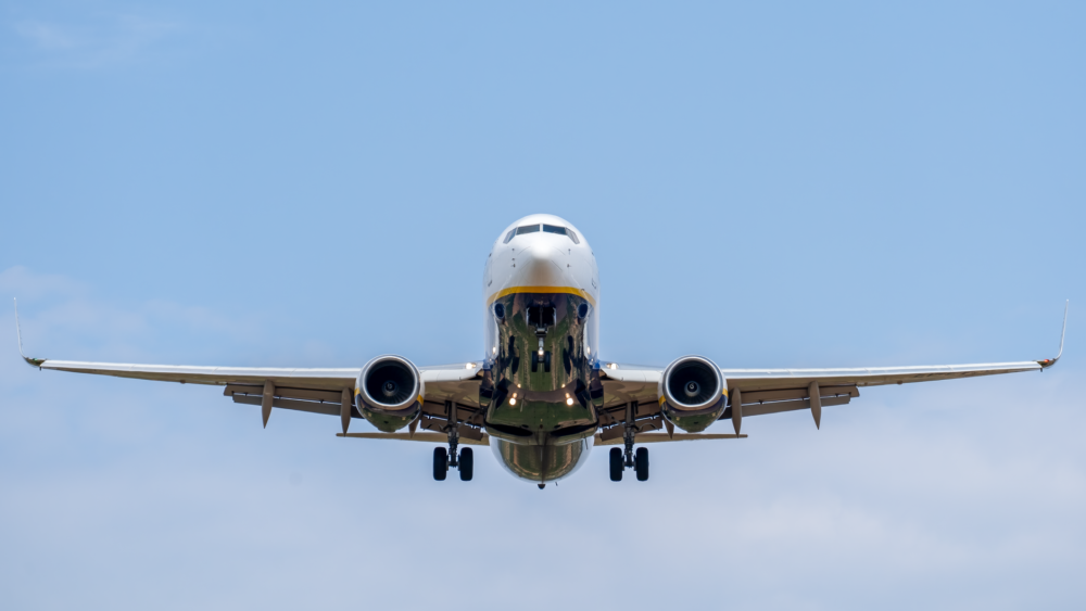 Caos en Heathrow: Cuando el latido del cielo británico se detiene