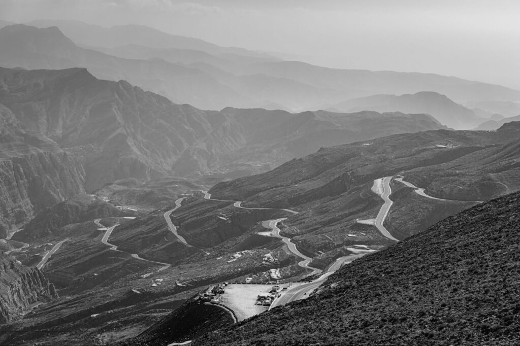 El Gran Tour de los Emiratos: Una travesía de once días que redefine el lujo y la conexión entre los siete emiratos