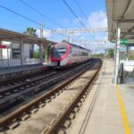 El latido secreto del ferrocarril de la Ría de Arousa: ingeniería férrea y el pulso marinero entre bateas y mareas