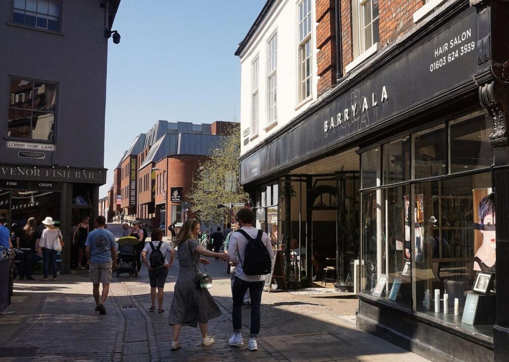 La emoción de descubrir: cuando las puertas de los pueblos de The Bicester Collection abren los caminos de doce destinos globales