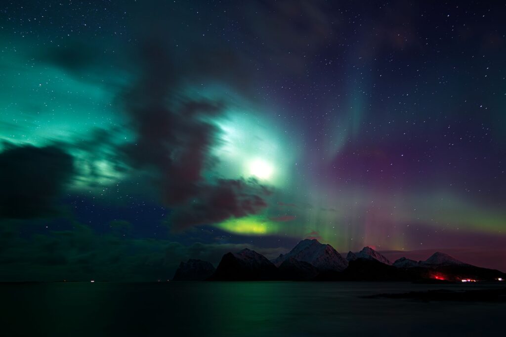 Cazadores de fuego polar: Presupuestos y coordenadas para las auroras de 2026