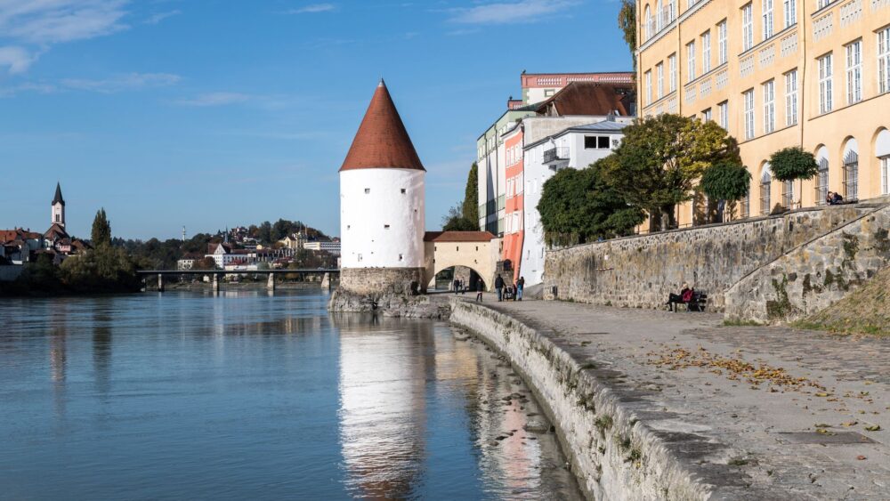 El pulso del Danubio en bicicleta: crónica de la ruta EuroVelo 6 entre Passau y Viena