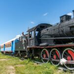 El latido de los trenes de vapor en la sabana: Ingeniería centenaria y conectividad en el Ferrocarril del Norte de Kenia