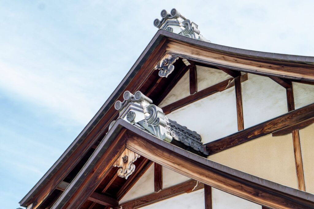 El sendero de los siete manantiales: el arte del bienestar descalzo en Kinosaki Onsen