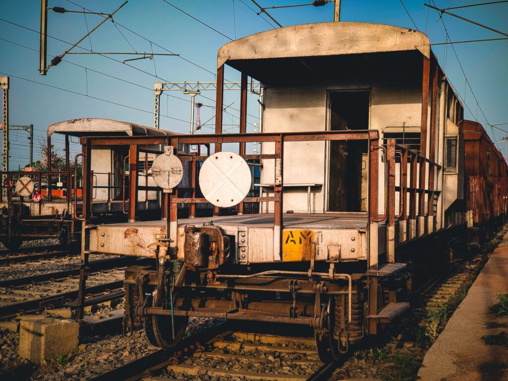 El Ferrocarril Transpatagónico y los lagos del sur: Ingeniería austral, rutas fluviales y la conectividad ferroviaria en la Patagonia argentina