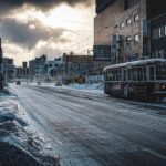 El Ferrocarril Trans-Hokkaido: Ingeniería volcánica, logística septentrional y conectividad ferroviaria histórica entre Hakodate y Asahikawa