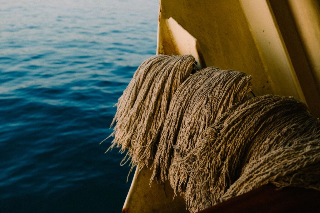 El latido meridional del archipiélago de Fiyi: Muelles de marea, lanchas de correo y la conectividad insular de Viti Levu