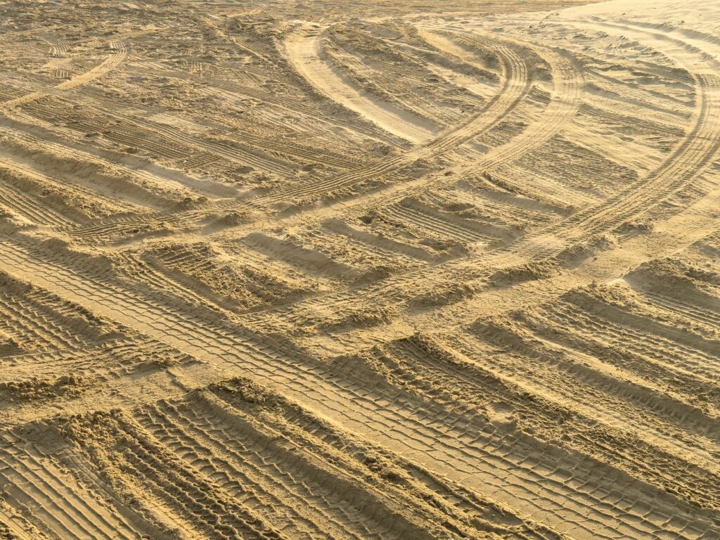 El laberinto ferroviario del Hedjaz: la infraestructura oculta, el vapor detenido y la odisea logística en el desierto arábigo