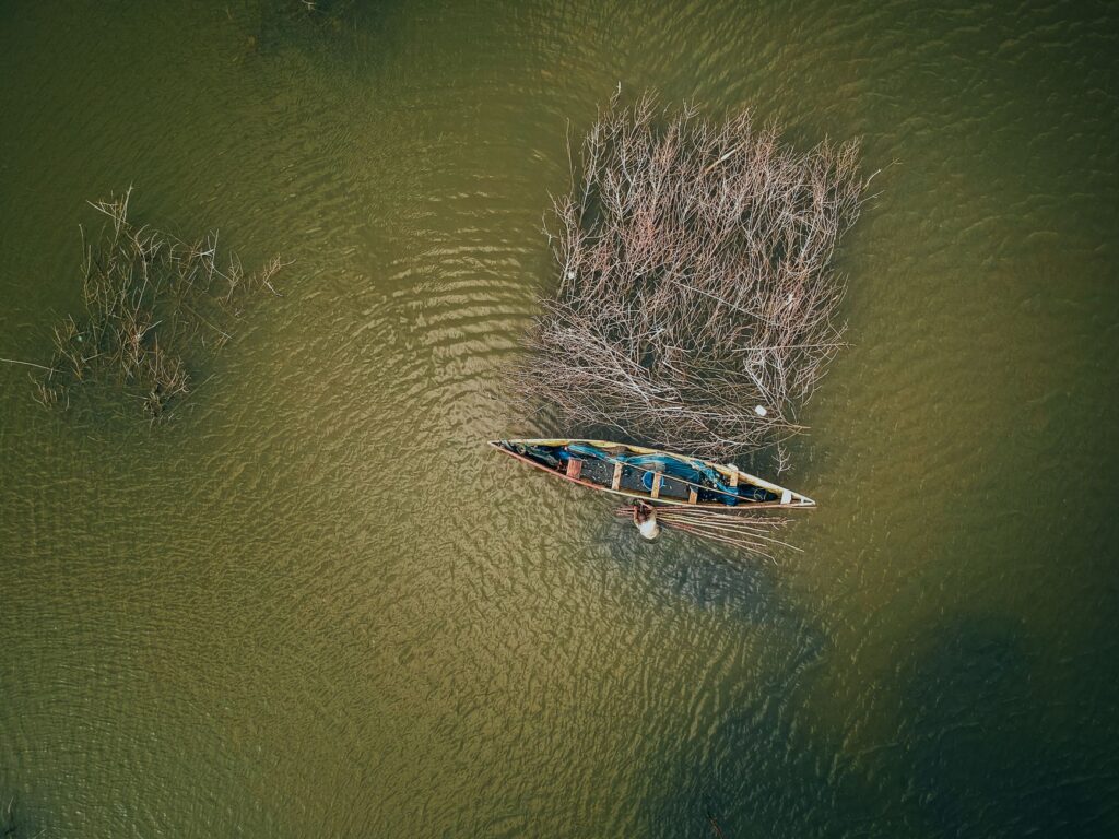 La Travesía del Archipiélago de las Bisagos en Piragua Tradicional: Guía de Expedición y Navegación Fluvial por el Laberinto Atlántico de Guinea-Bisáu
