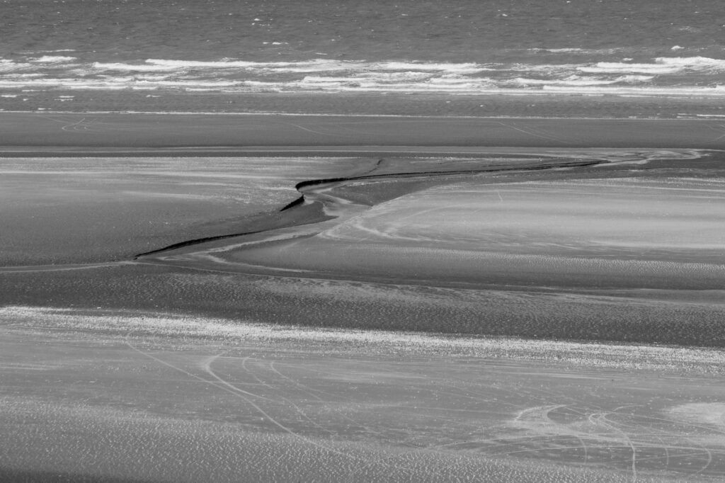 El laberinto de las dunas marinas: cómo la movilidad anfibia y los ferris solares transforman el transporte en las islas Frisias