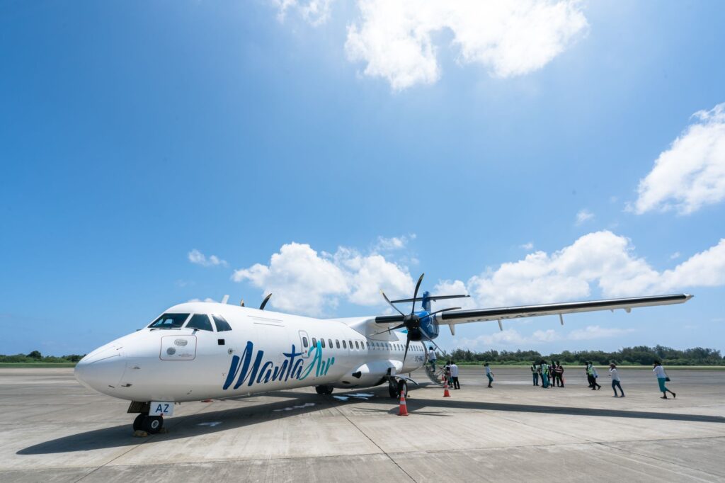 El laberinto intermodal de Vanuatu: Canales de arrecife, cabotaje interinsular y la frágil conectividad del archipiélago melanesio