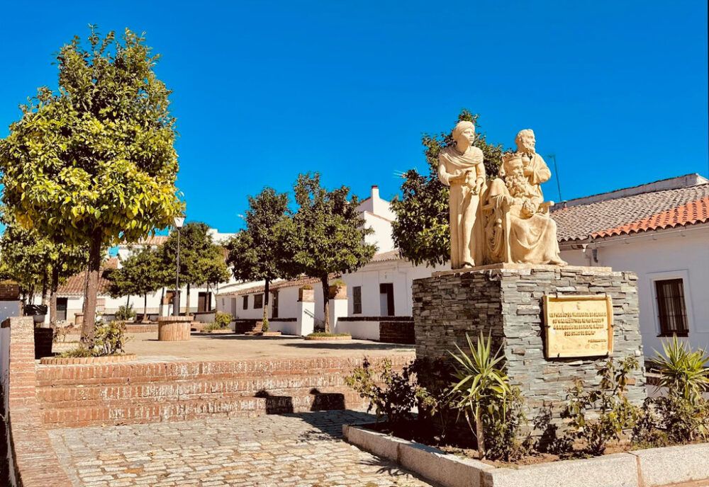 Higuera de la Sierra: el refugio serrano donde la Navidad se convierte en una obra de arte viviente