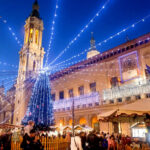 Ni Vigo ni Madrid: Zaragoza resplandece con uno de los mercadillos navideños más auténticos de España