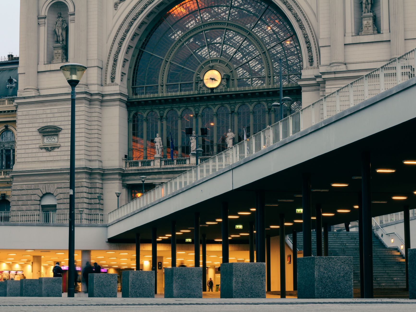 La Revolución Silenciosa de los Trenes Nocturnos en Europa: Guía Definitiva para Viajar en Coche Cama y Literas