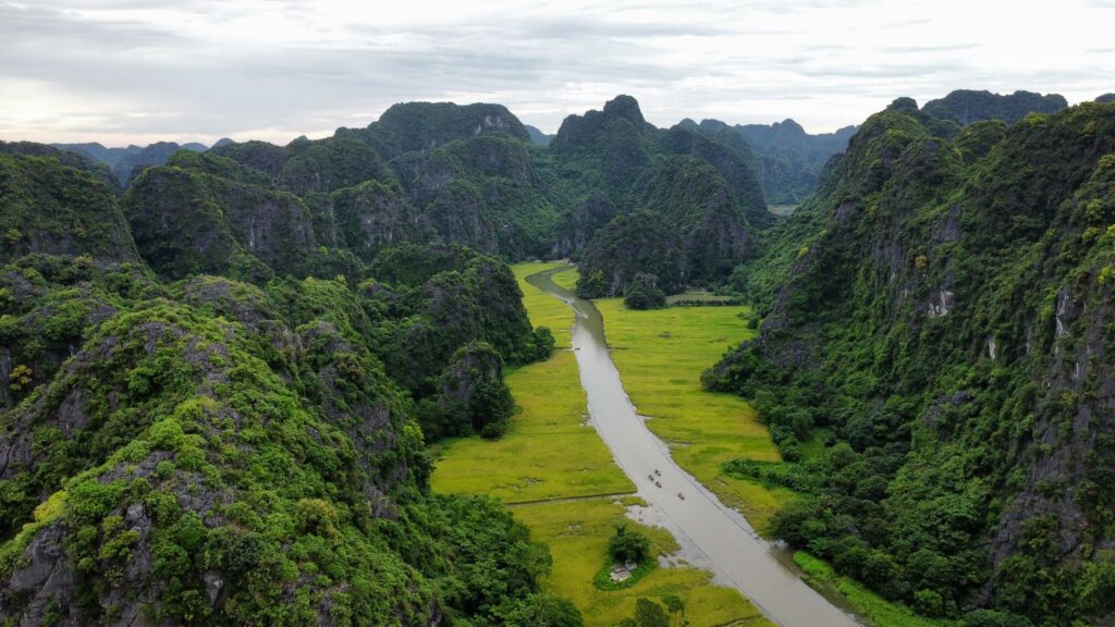 El despertar de Ninh Binh: la joya oculta de Vietnam que lidera el turismo sostenible hacia 2027