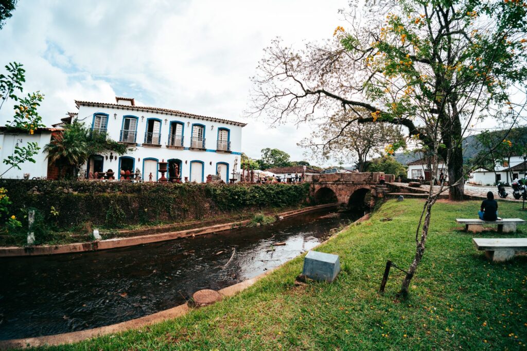 El latido mineral de las salinas de Ouro Preto: la alquimia de la tierra y la ingeniería colonial en Minas Gerais