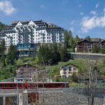 El latido alpino del Bernina: Ingeniería de alta montaña, desniveles extremos y la conectividad transfronteriza entre Suiza e Italia