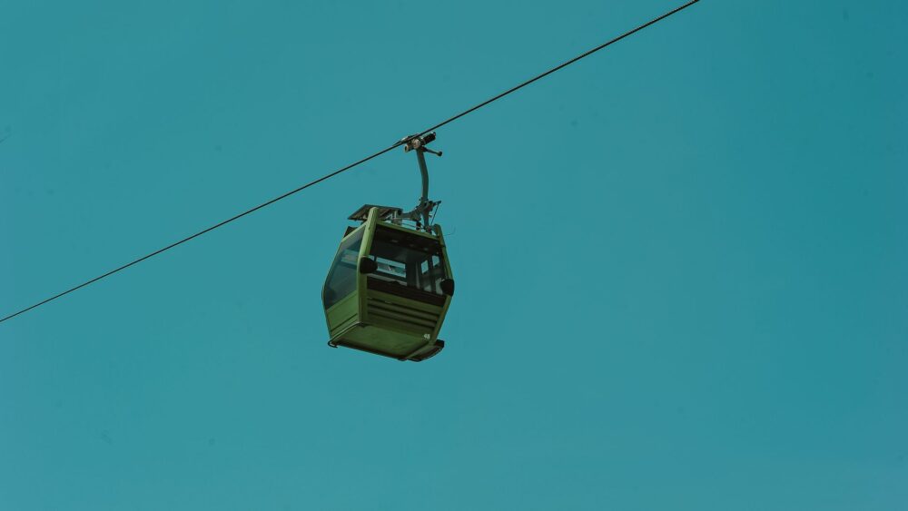 The Suspended Labyrinth of Valparaíso’s Funiculars: Vertical Engineering, Water Counterweights, and the Amphibious Memory of the Main Port