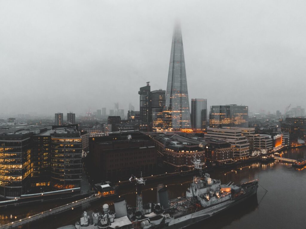 El latido otoñal de Londres: un día perfecto entre hojas caídas y galerías silenciosas
