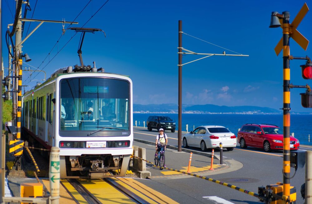 El Ferrocarril de la Costa de Seto: Ingeniería insular, puentes colgantes y conectividad ferroviaria en Japón