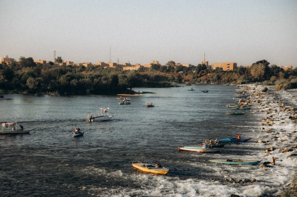 Navegar el Nilo Azul: Conectividad fluvial, barcos históricos y la ruta vital entre Jartum y el norte de Sudán
