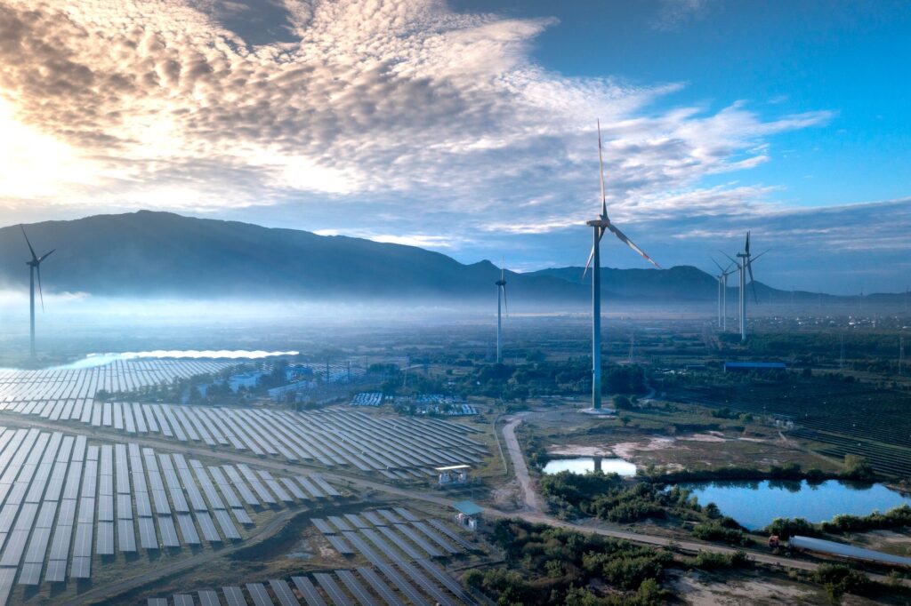El laberinto de las corrientes ecuatoriales: cómo la movilidad eléctrica y la energía renovable transforman las Islas Galápagos