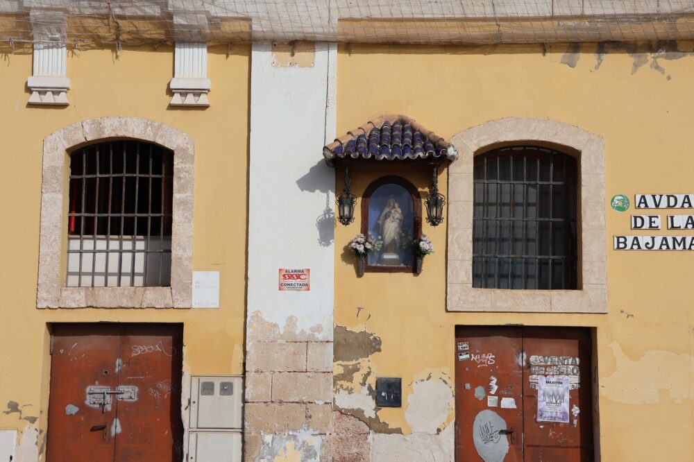 El latido del encaje de bolillos: huso, mundillo y memoria en los obradores de Almagro