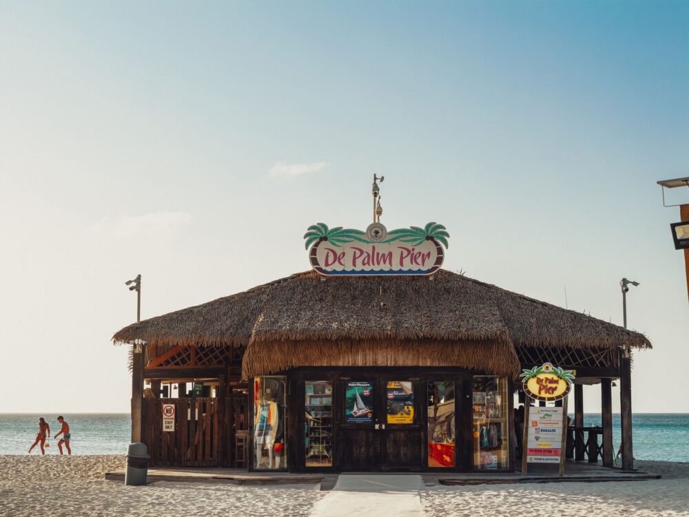 El nuevo compás de Aruba: por qué la isla busca transformar el turismo de estancia prolongada