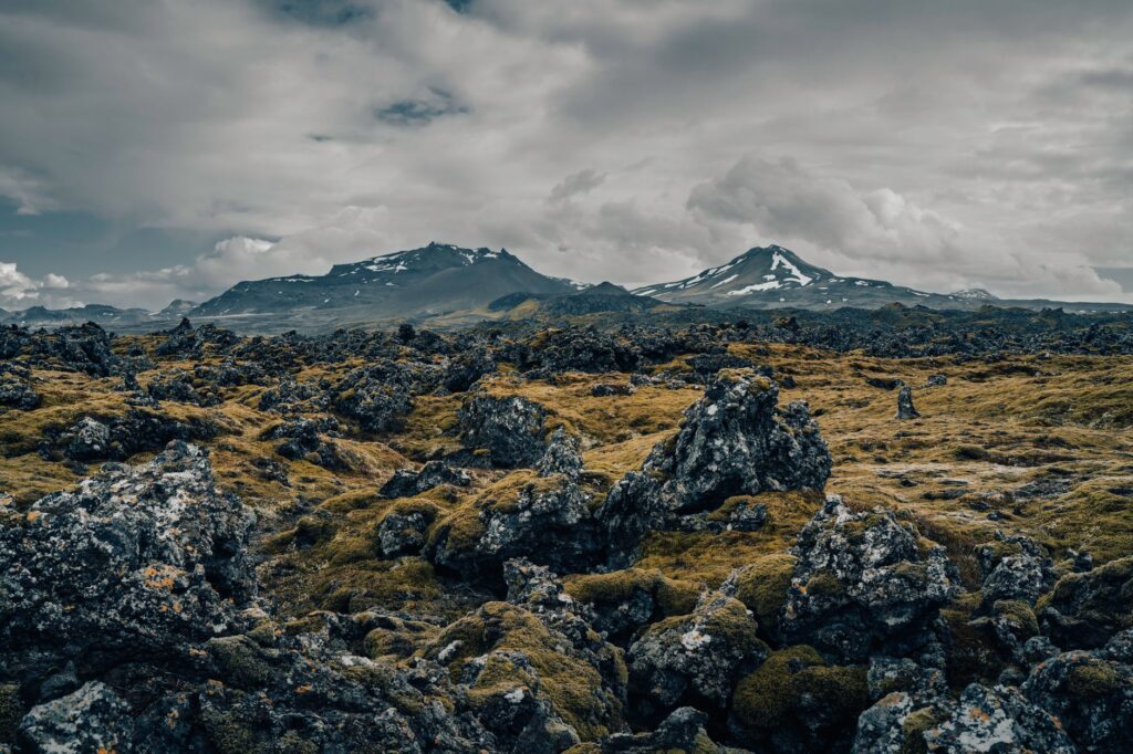 El Dominio de las Cumbres de Basalto: Geología, Alta Ruta y Sostenibilidad en el Parque Nacional Vatnajökull